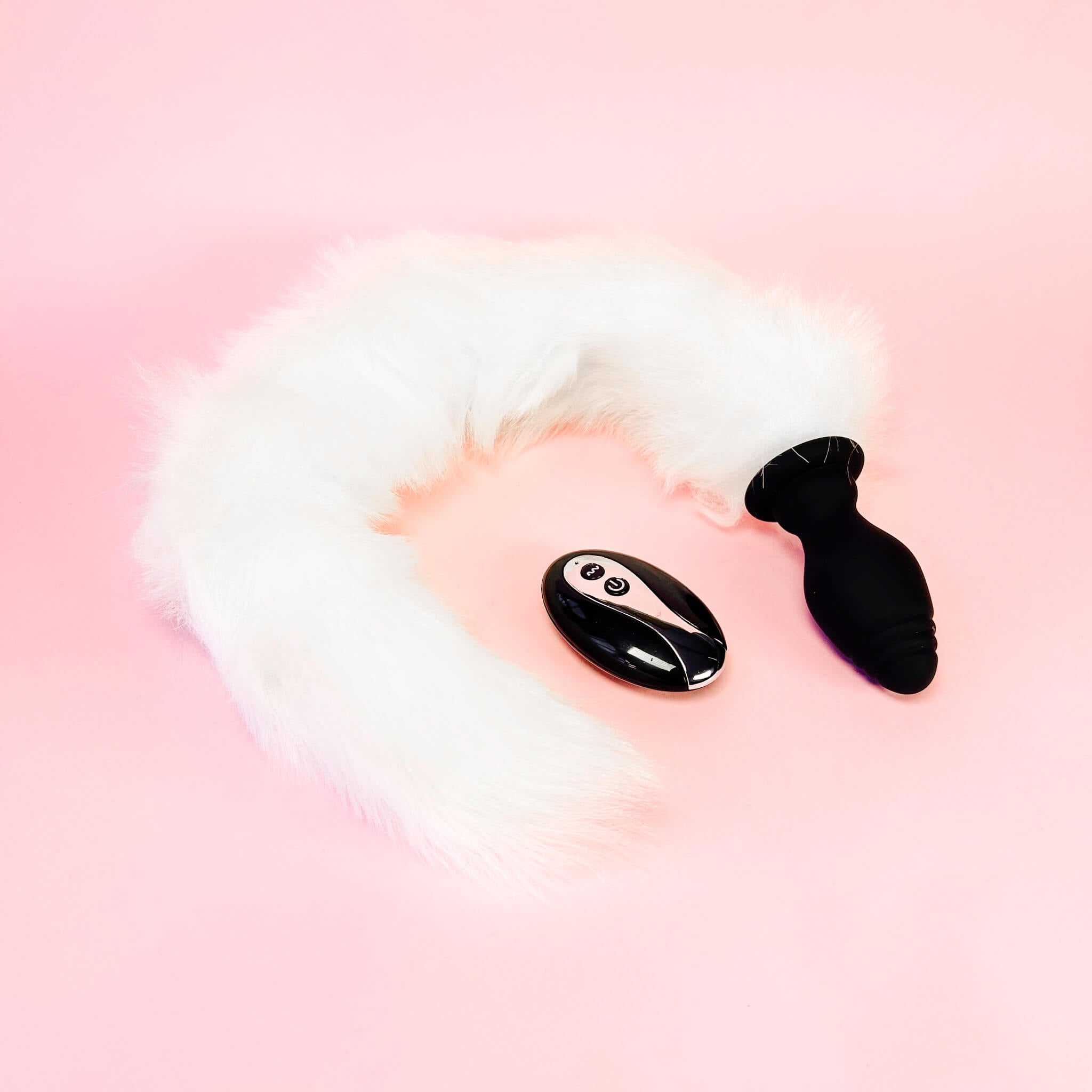 Vibrating Remote Controlled Tail Butt Plug White