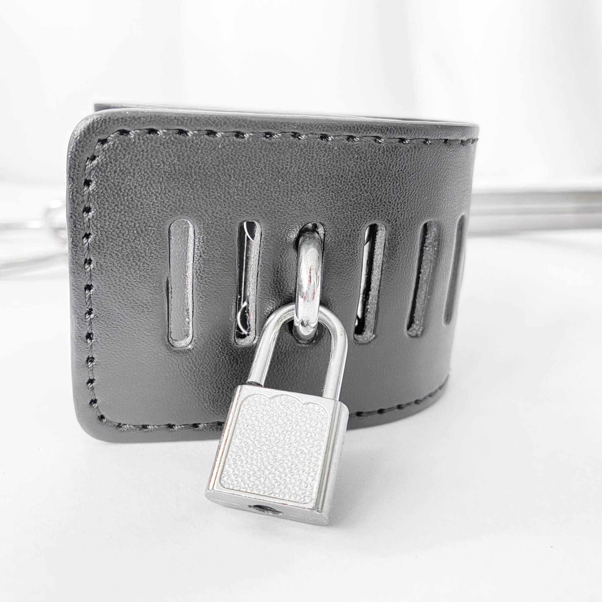 spreader bar bondage