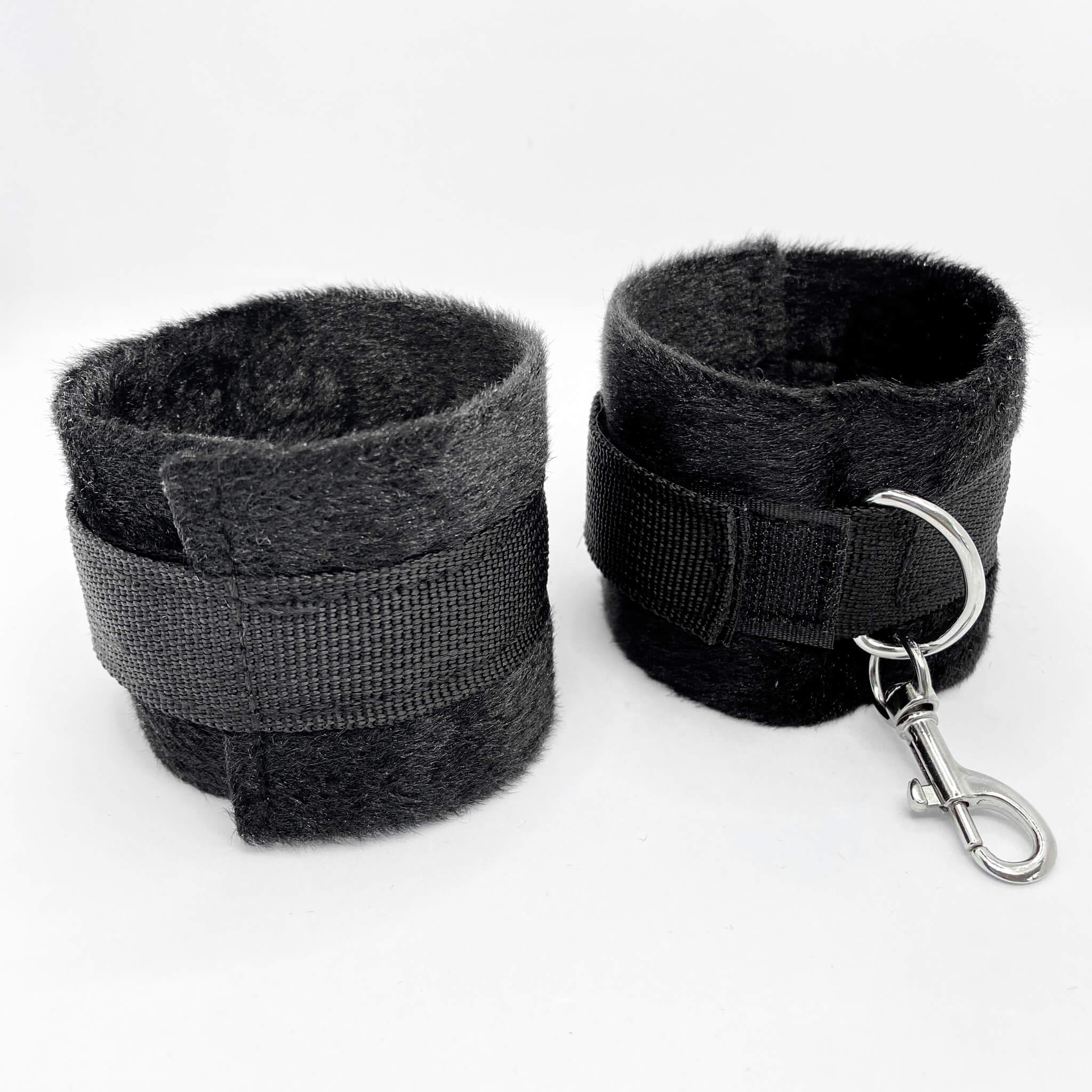 spreader bar cuffs
