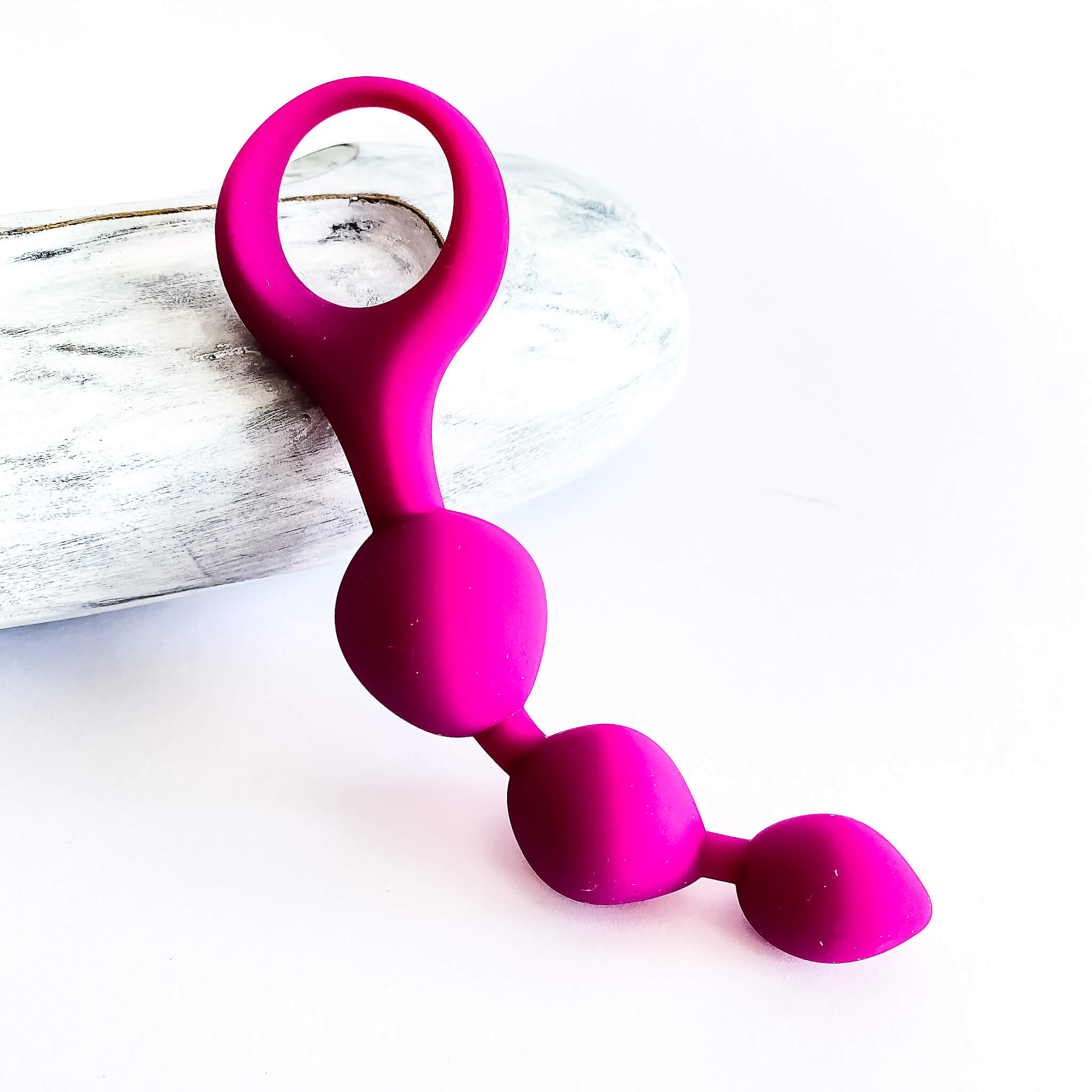 Curved Tri-ball Anal Beads purple