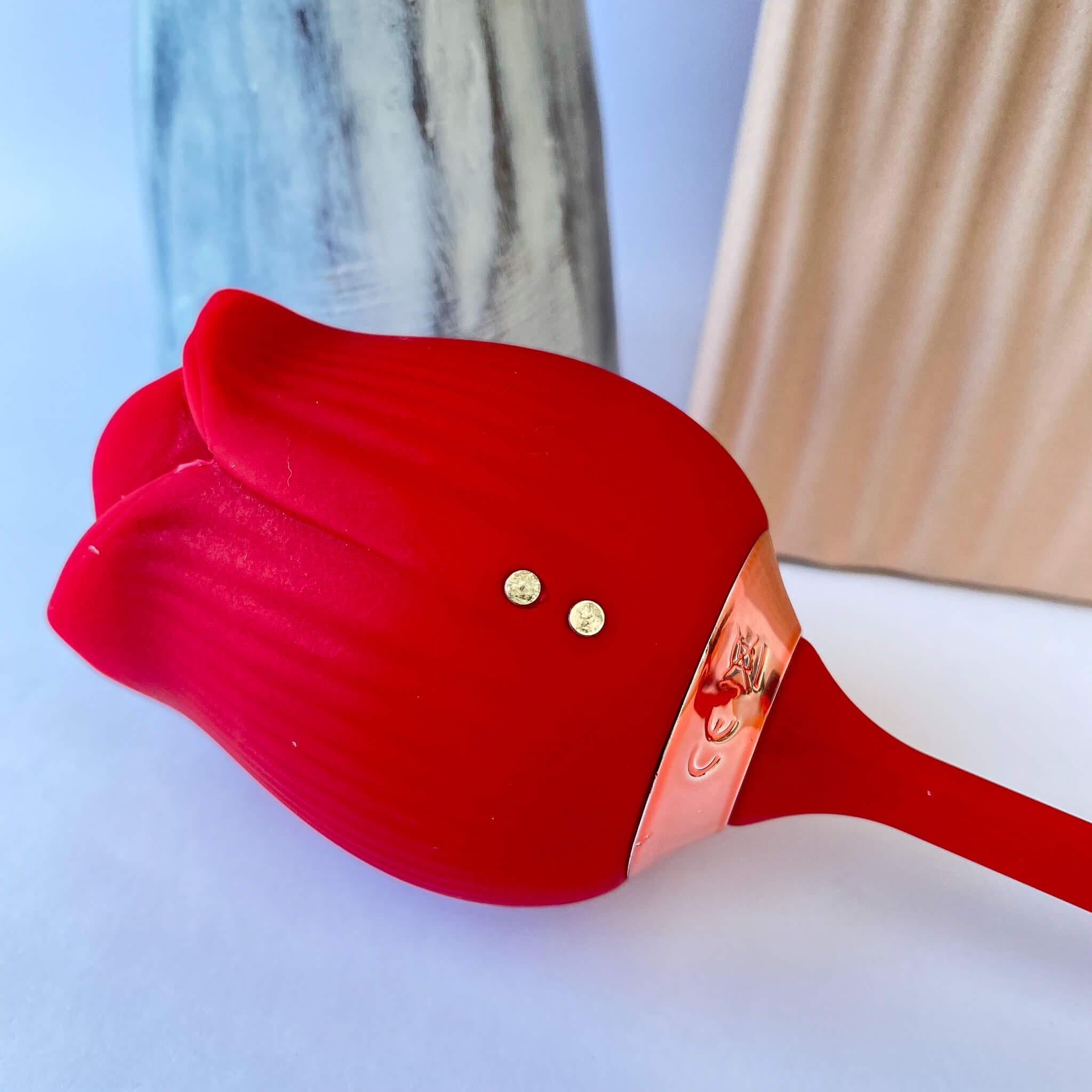 2-in-1 Thrusting Rose Vibrator - 4Play Essentials