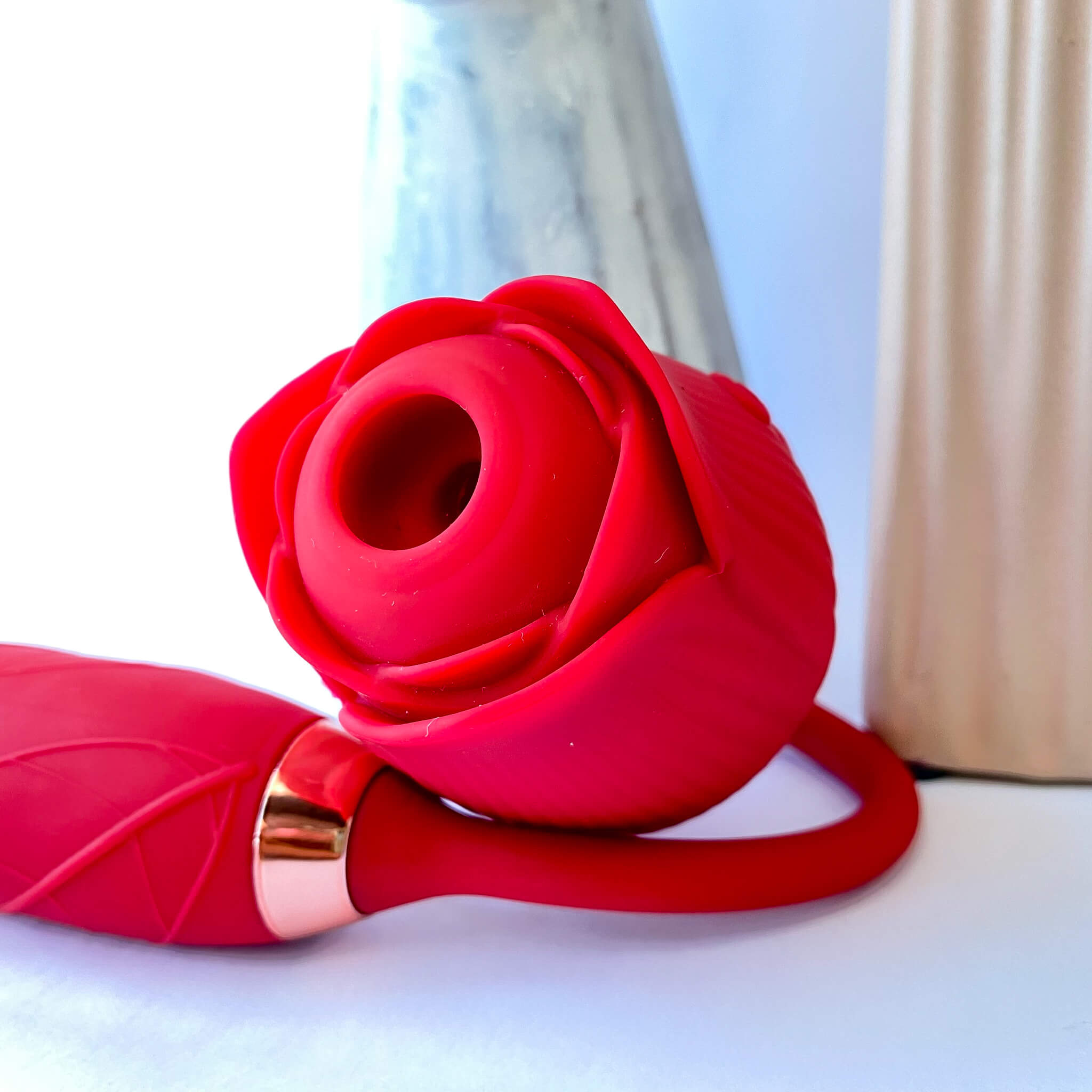red rose suction