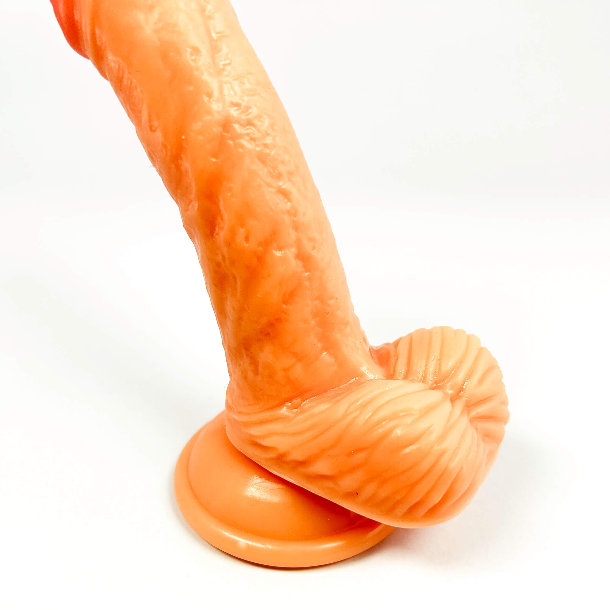 strap on dildo
