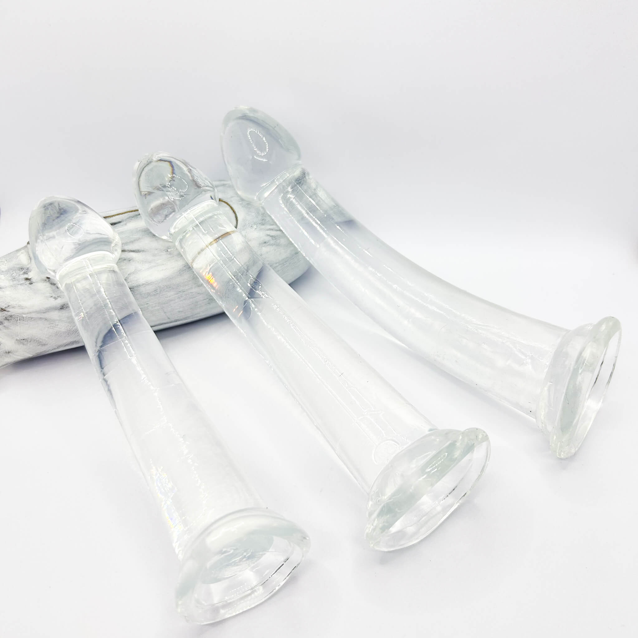 Curved long dildo