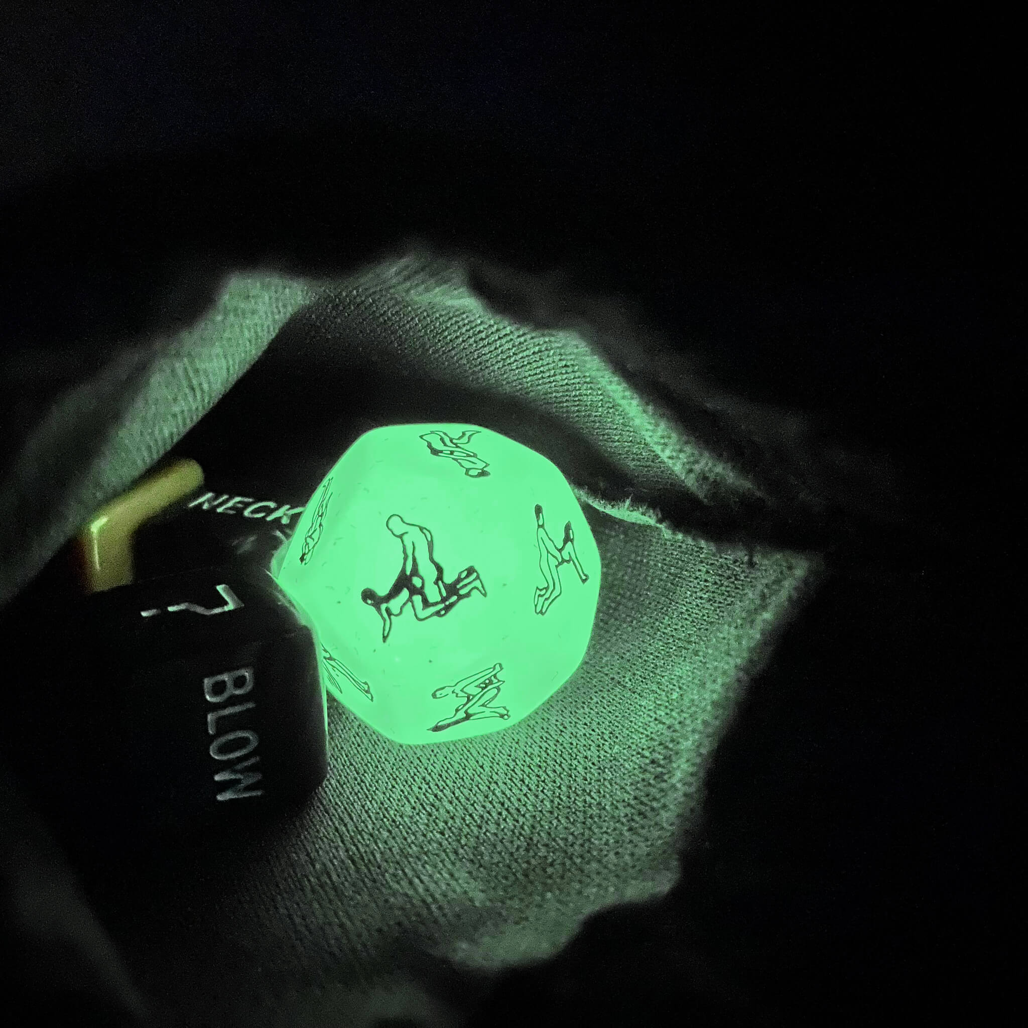 Glow in the dark dice