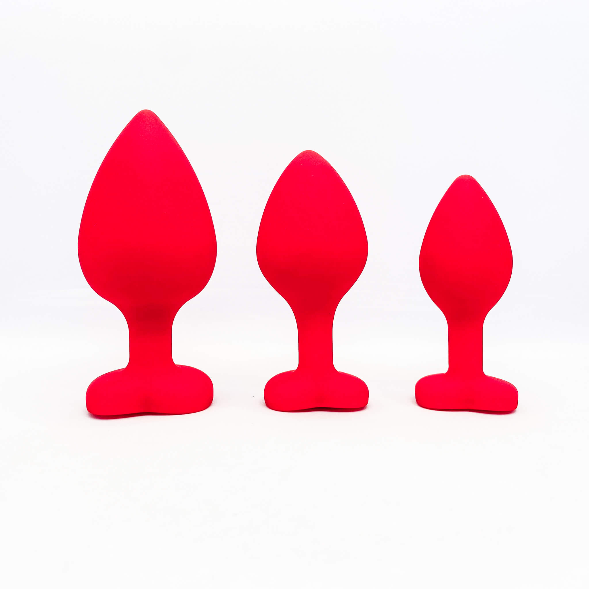 Heart Shaped Silicone Butt Plug Set 3 pieces red
