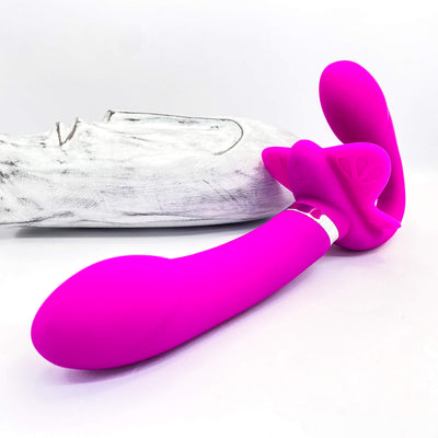 Strapless Strap On Vibrator