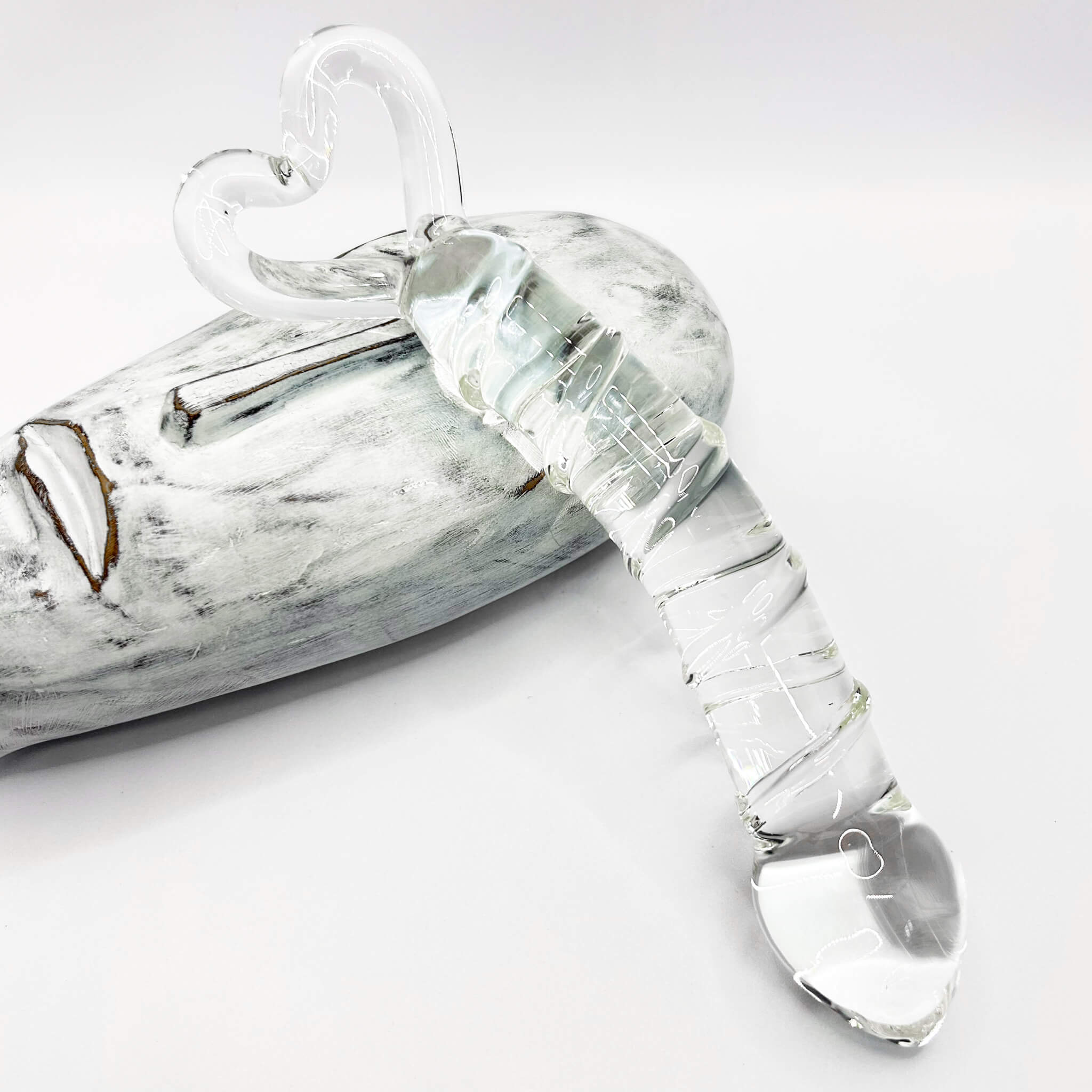 Curved glass dildo transparent swirls