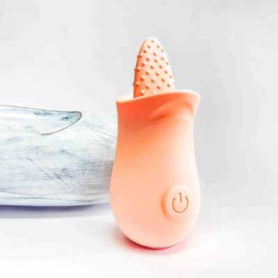 Pleasant Tongue Vibrating Cunnilingus Massager