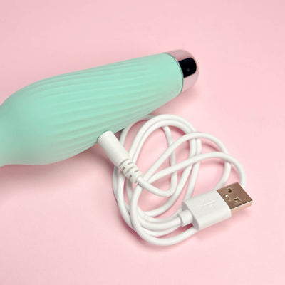 rechargeable mini magic wand vibrator