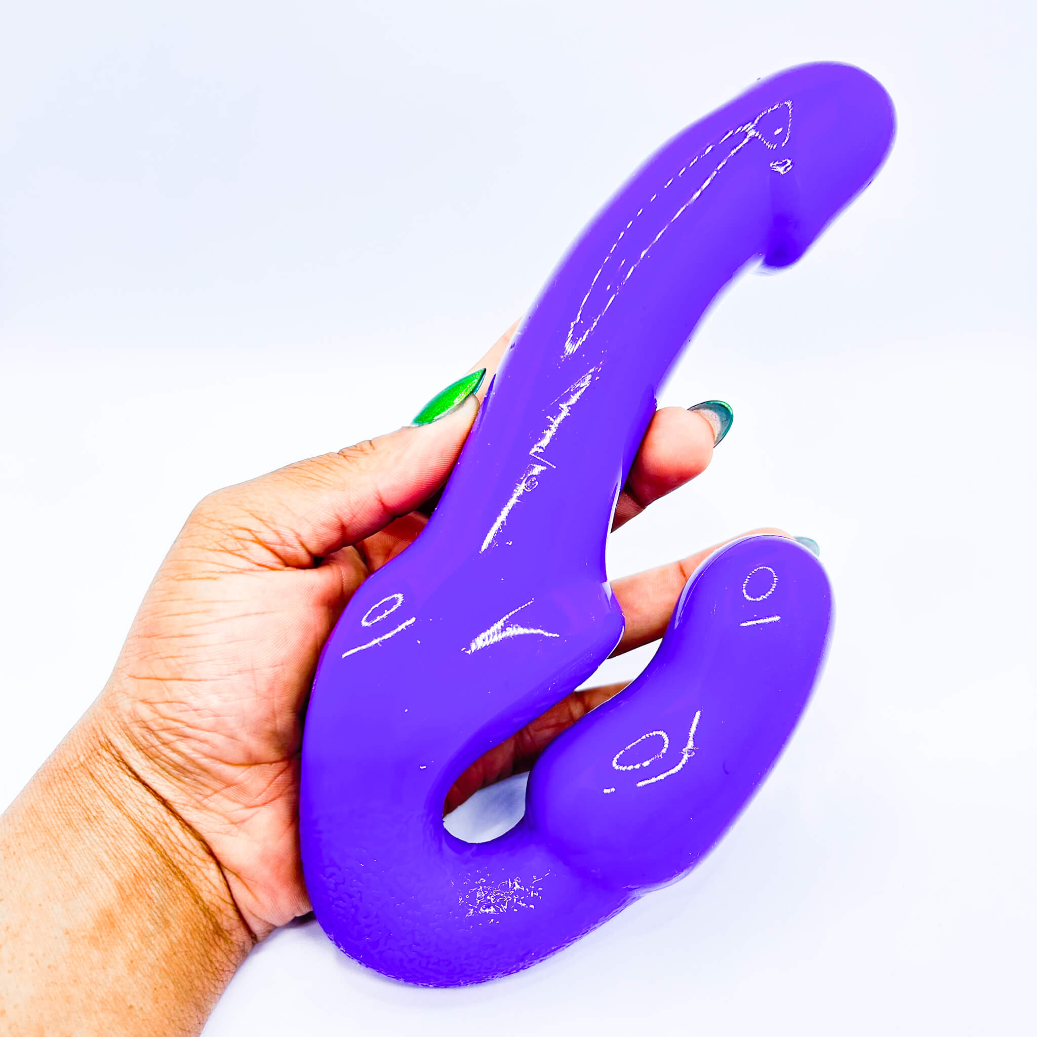 vibrating strapless strap on