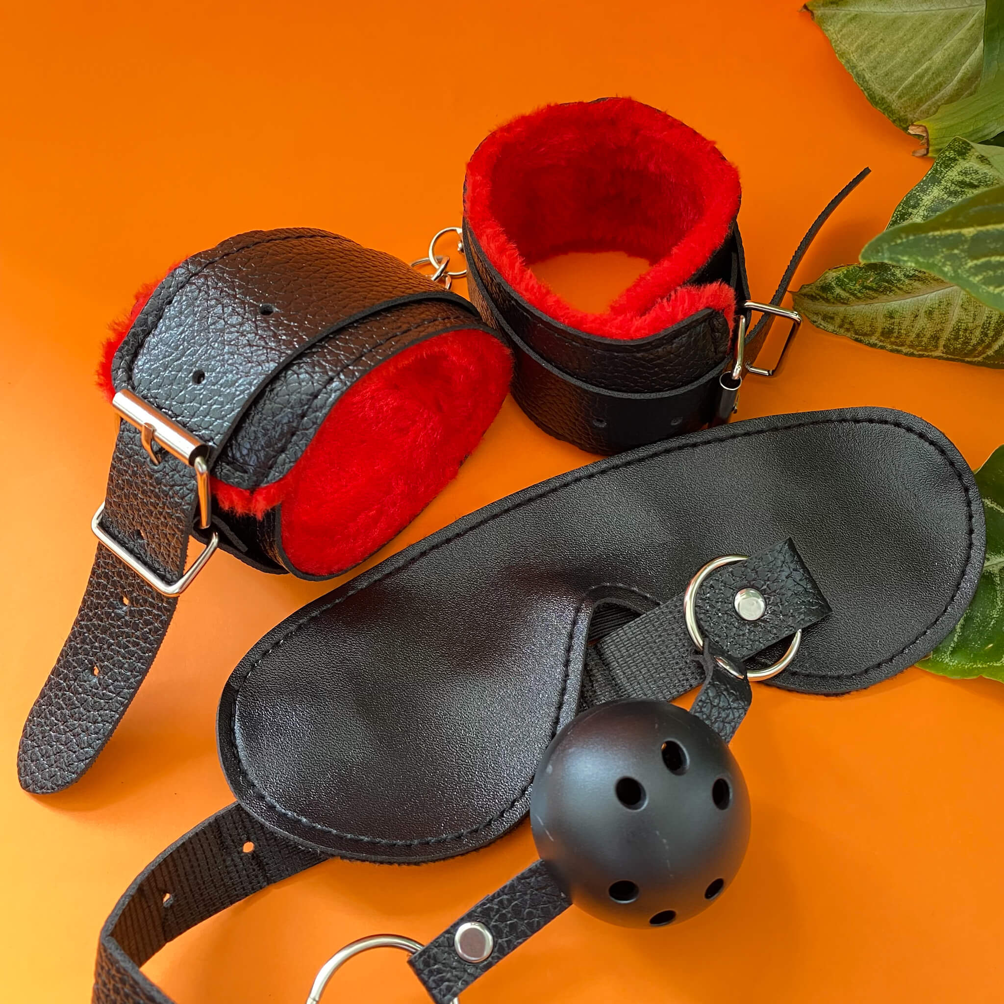 Blindfold, Mouth Gag & Cuffs Set (3 pieces)