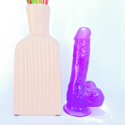 Medium Realistic Suction Cup Dildo (17cm/6.7 inches)