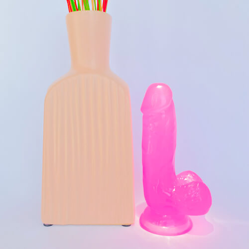Small Realistic Suction Cup Dildo (15cm/5.9 inches)
